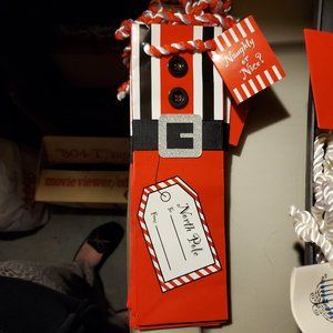 Epic Products Mini Gift Bags - Santa's Helper North Pole, Set of 5 New with Tag